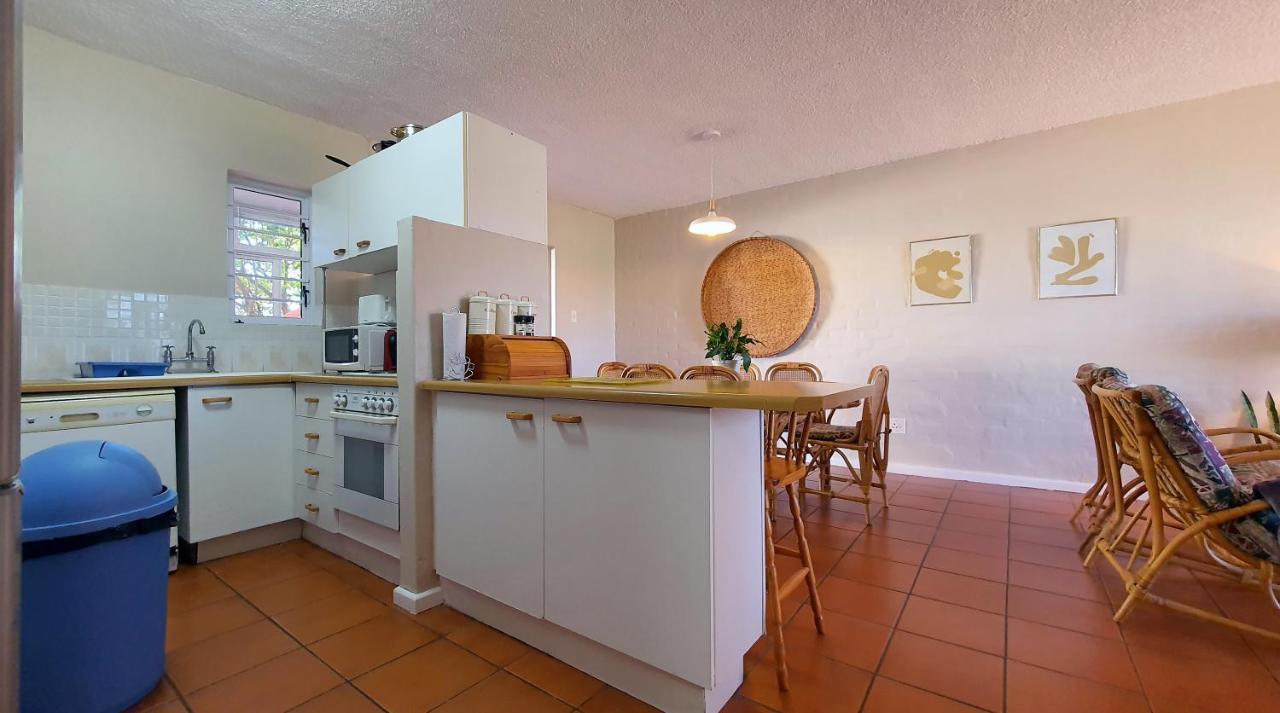 Escape To Paradise: Beachside Apartment Jeffreys Bay Exterior photo